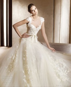 elie-saab-wedding-gown-2011-aglaya